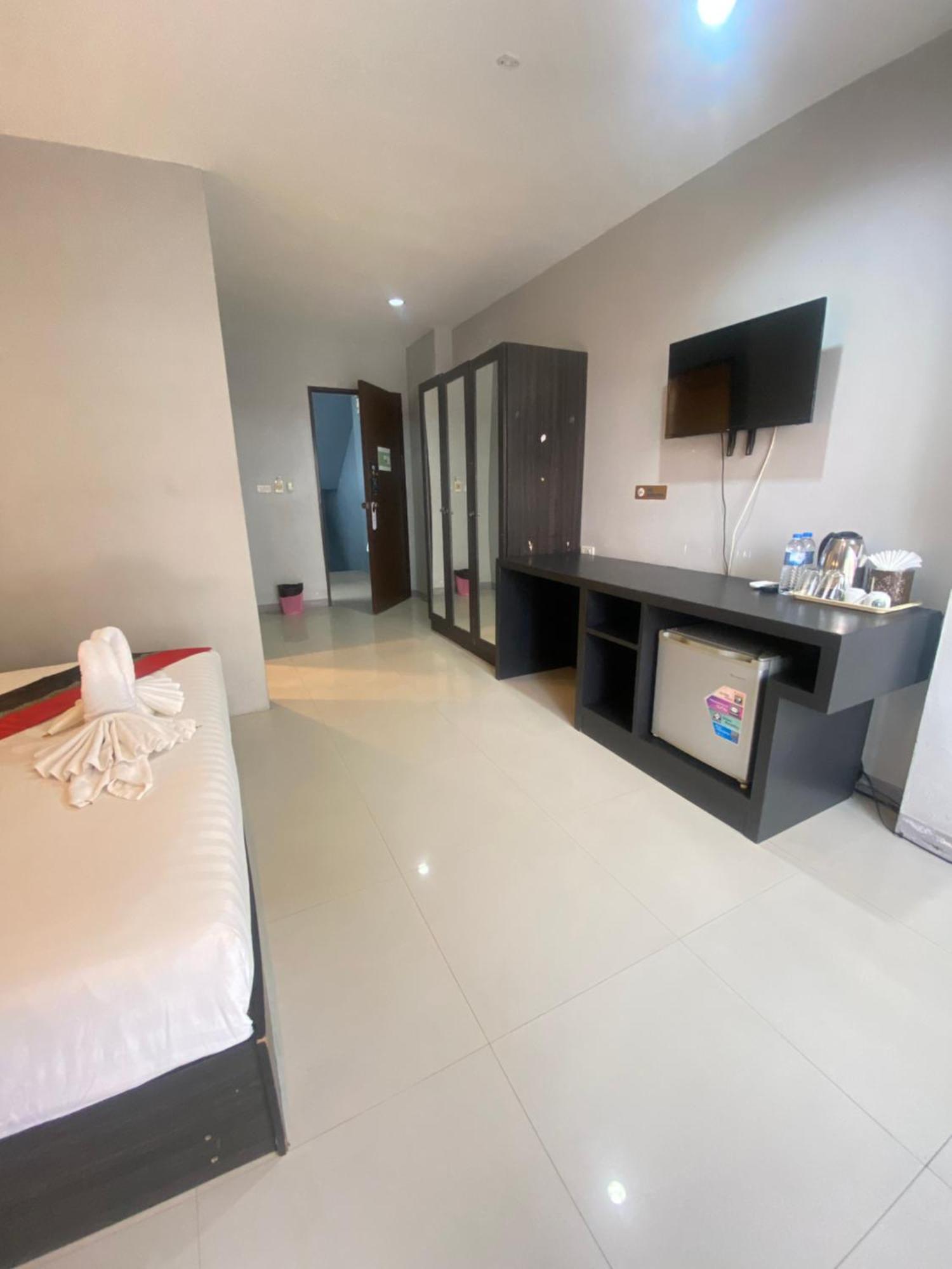 Holiday Home Patong Dış mekan fotoğraf